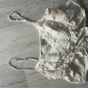 American Eagle Outfitters Cream Lace Crop Top